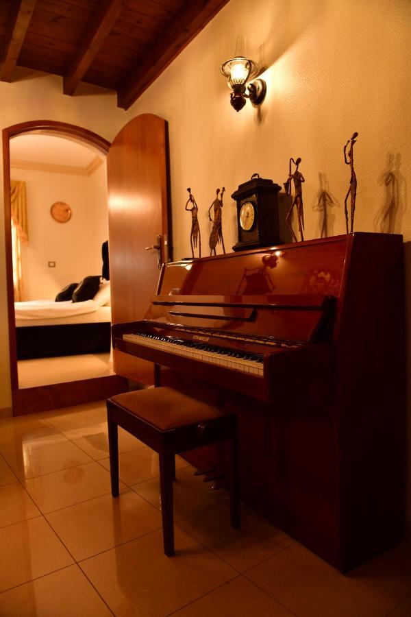 Aparthotel The German House Acre Esterno foto