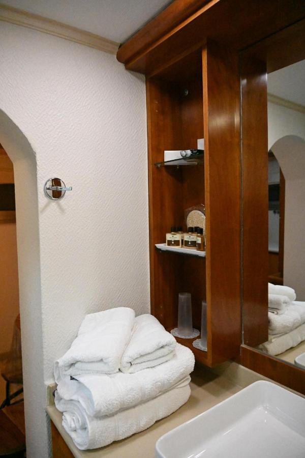 Aparthotel The German House Acre Esterno foto